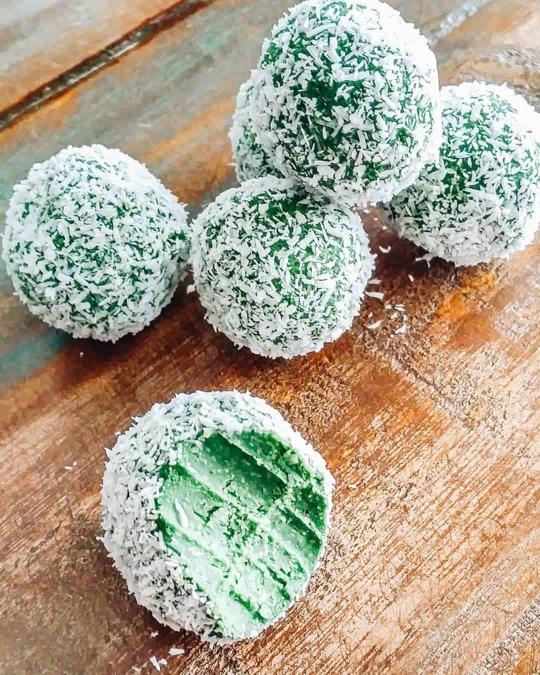 Green Snowball Goodies